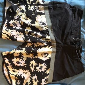 Quicksilver board shorts size 30